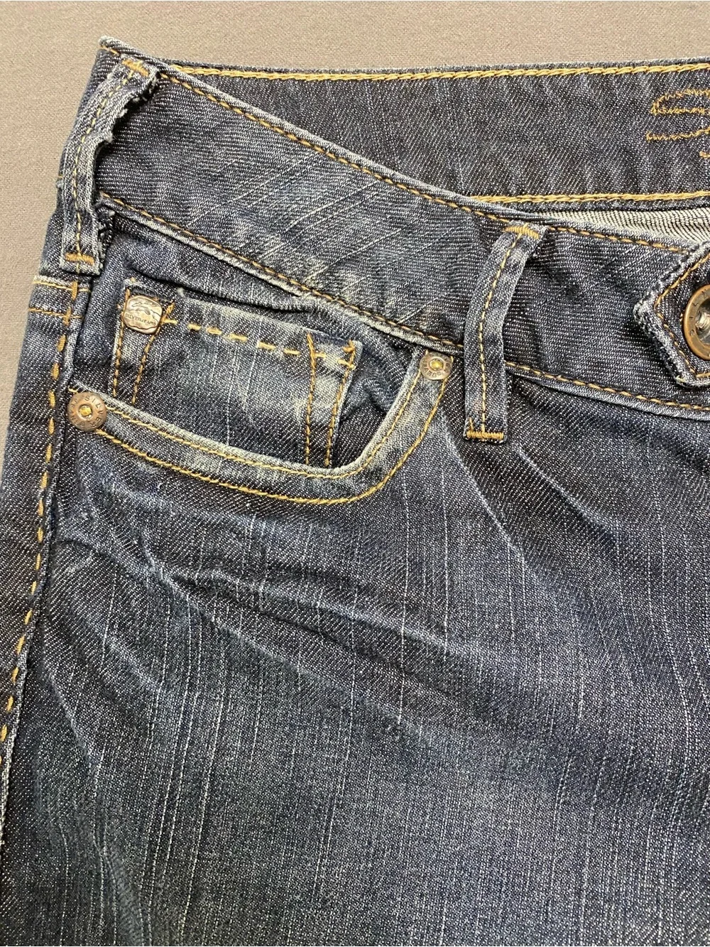 Silver Jeans Women’s Tina Medium Blue Bootcut Jeans Size 29/35